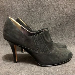 Cole Haan Talia Air Shoes Women’s Black Suede Heeled Booties Size 8.5B Slip On